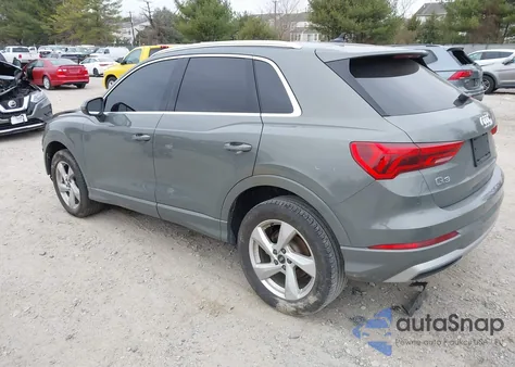 2022 Audi Q3 Premium 40 Tfsi Quattro Tiptronic from USA, damaged, VIN WA1AUCF37N1096376